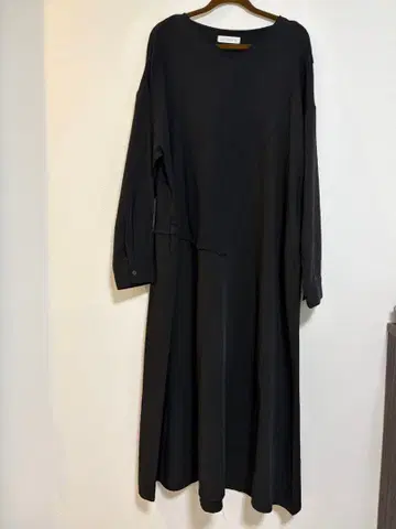 블랙 긴팔 티셔츠 원피스