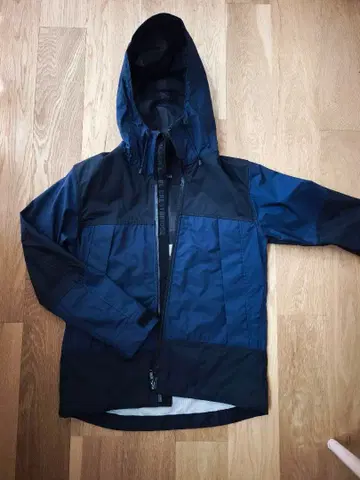 BLACK LABEL CRESTRIDGE 나일론 자켓 M 사이즈