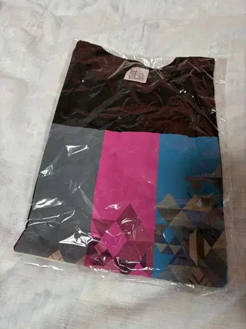 아이돌리쉬 세븐 1st LIVE T 셔츠 (TRIGGER)