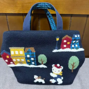 파미리아 2023년 한정판 백