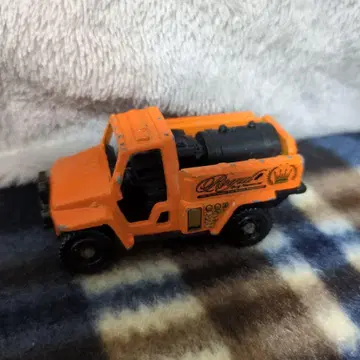 토미카 오렌지 탱크 트럭