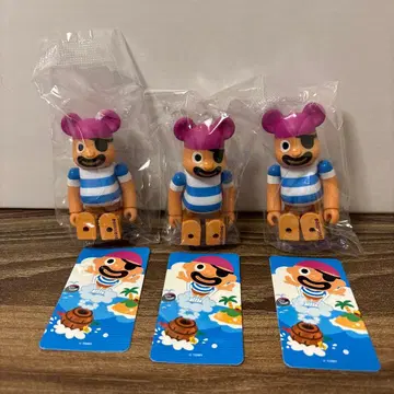 베어브릭 시리즈 51 검은 수염 위기일발 3체 세트 아티스트