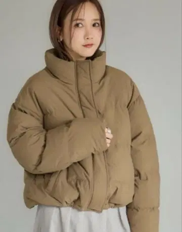 다나카 리나 시마무라 스탠드 카라 자켓 중 브라운