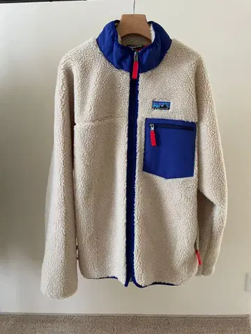 파타고니아 클래식 레트로X 자켓 보아 플리스 베이지 블루