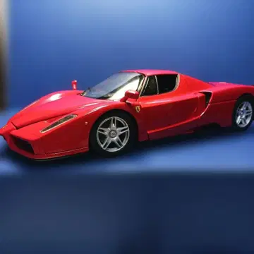 페라리 엔초 빨간색 1/18 스케일 미니카