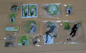 결합 남자 우그린 사계절 묶음 판매 아크릴 스탠드 색지 코스터 참