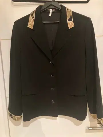 새상품급 LEONARD 블랙 자켓 빅 사이즈 13AR