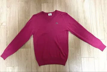 라코스테 마젠타 V넥 스웨터