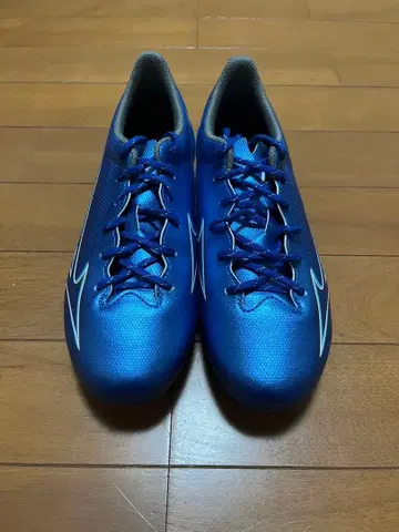 미즈노 알파 축구화 블루