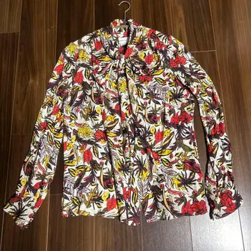 J & M DAVIDSON 꽃무늬 긴팔 블라우스 사이즈 8