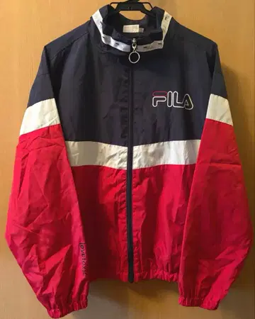 Lovetoxic x FILA 콜라보 나일론 자켓