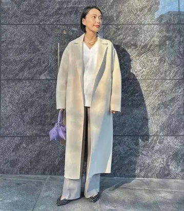 STUNNING LURE 테일러 리버 코트 스터링 루어 베이지