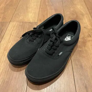 VANS 블랙 스니커즈
