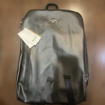 [택 포함 새상품] Marelli 블랙 백팩 마레리