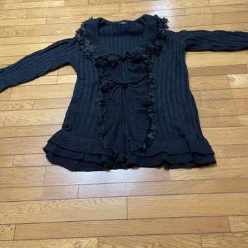 블랙 프릴 니트 가디건