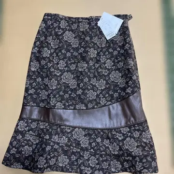 꽃무늬 스커트 사이즈 15