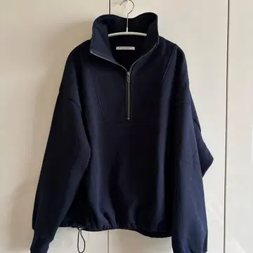 BEAUTY&YOUTH 네이비 하프 지퍼 맨투맨