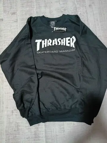 THRASHER 블랙 맨투맨 트레이닝복