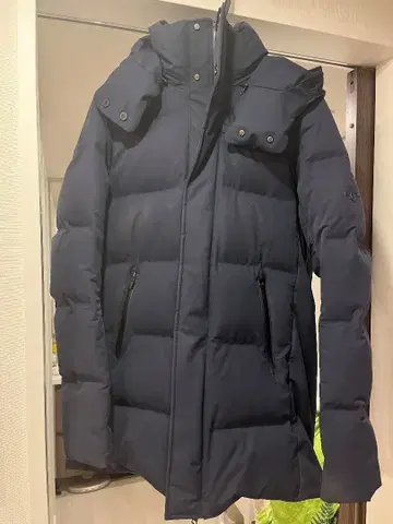 데상트 미즈사와 다운 네이비 다운 자켓 M 사이즈