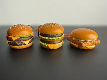 빅맥 더블 치즈버거 피레오피쉬 McCafe 세트