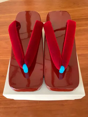 포와송도르 칠 나막신 빨간색