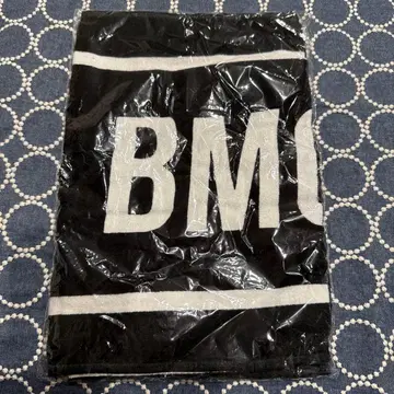 BMSG 로고 페이스 타월 초기