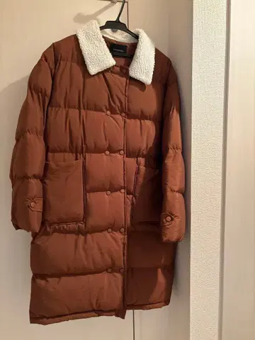 브라운 롱 다운 자켓