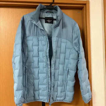 COMME LE VENT 라이트 블루 다운 자켓
