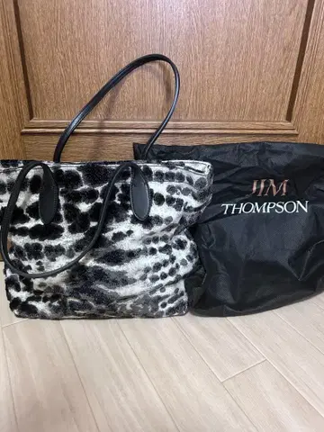 JIM THOMPSON 토트백 화이트 블랙
