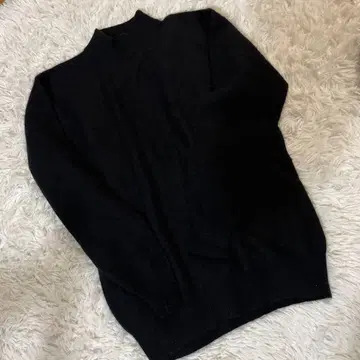 [고급스러움] 조세핀 블랙 하이넥 니트 스웨터 캐시미어 100%