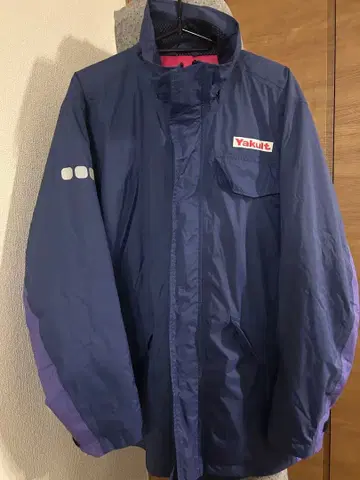 야쿠르트 점퍼 방한복 L