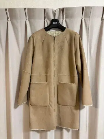 [ BEAMS ] 무스탕 코트