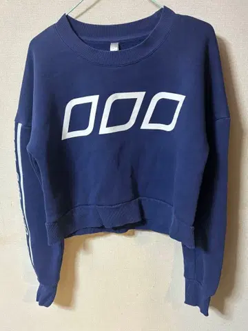 LORNA JANE 맨투맨