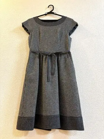 클리어 임프레션 울 혼방 겨울용 원피스 트위드풍 그레이 사이즈 2