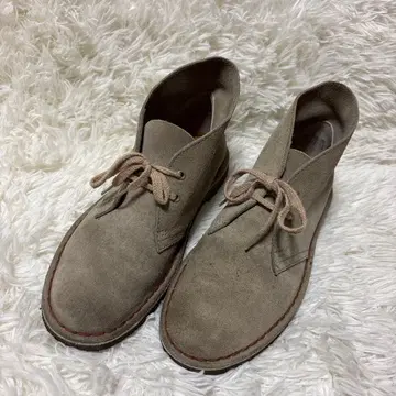 오리지널스 베이지 스웨이드 처카 부츠