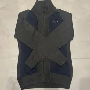 Oakley 새상품급 풀 지퍼 자켓