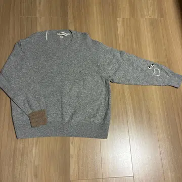 UNIQLO ANYA HINDMARCH 니트 스웨터