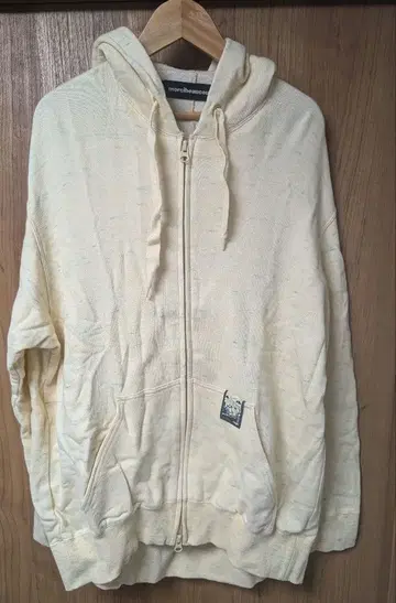 mercibeaucoup 메르시보쿠 후드티