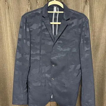 카모 패턴 테일러드 자켓