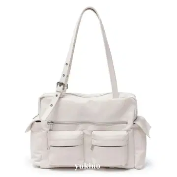 SAMO ONDOH 화이트 숄더백 4포켓