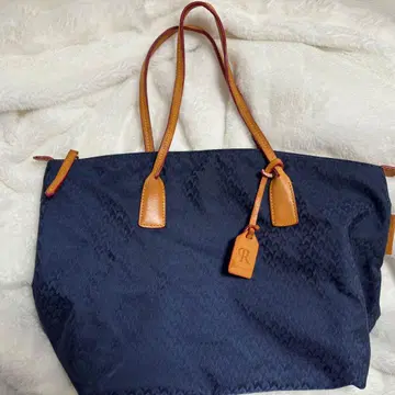 로베르타 피에리 토트백