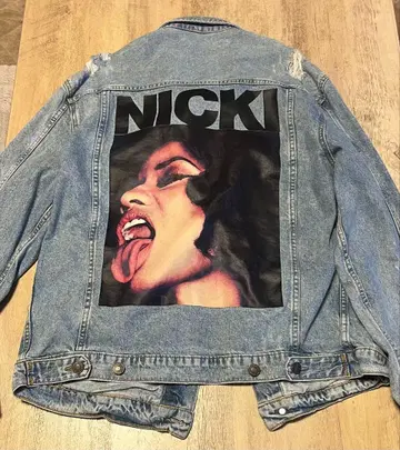 Nicki Minaj 니키 미나즈 데님 자켓 H&M 지점