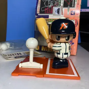 TOMY 야구선수 피규어 배팅 액션