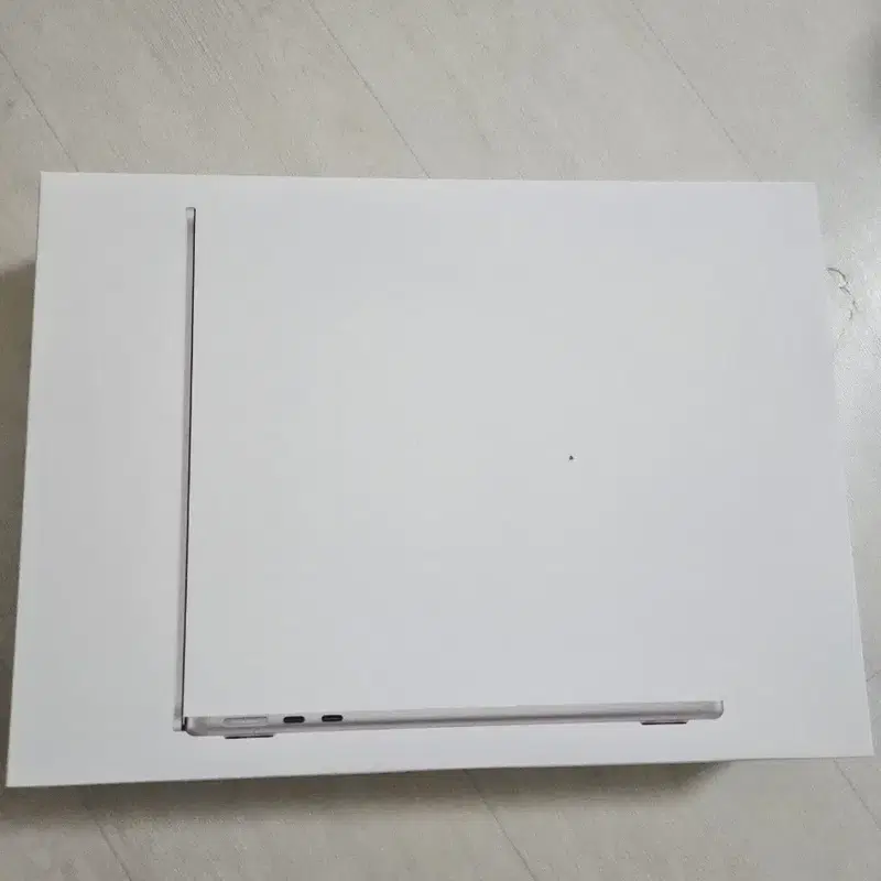 맥북 에어 13인치 M4칩 16GB 512GB