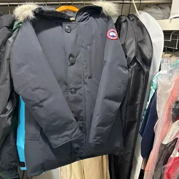 Canada Goose 재스퍼 다운 자켓 M