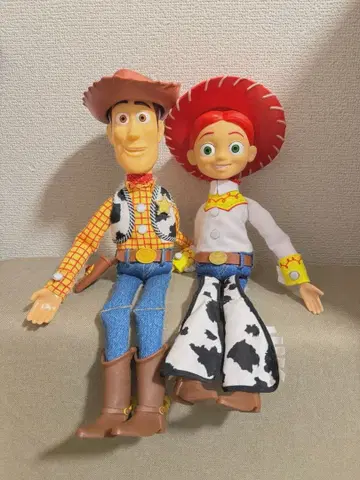 우디와 제시 피규어 세트