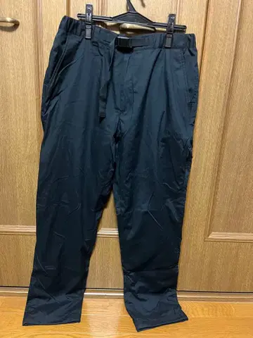 블랙 허리 조절 벨트 이지 팬츠