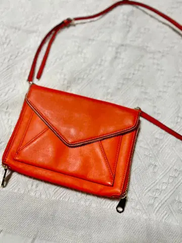 [ 얼룩 있음 ] 레베카 밍코프 오렌지 가죽 숄더백