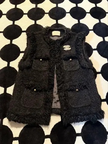 1시즌 새상품급 UNITED ARROWS 블랙 트위드 지레 베스트 38