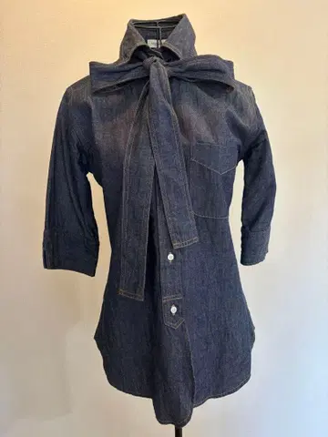 MADISON BLUE 매디슨 블루 데님 보타이 셔츠